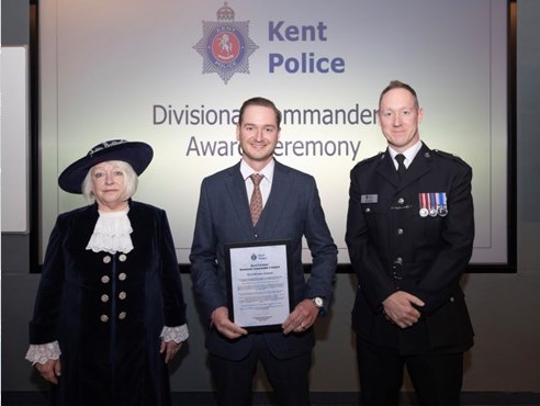 Probationary Officers Recognised Over Response To Chemical Assault probationary-officers-recognised-over-response-to-chemical-assault