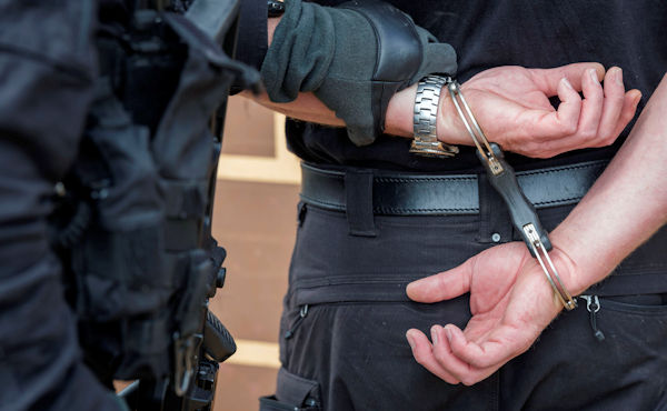 Arrest 600x 370